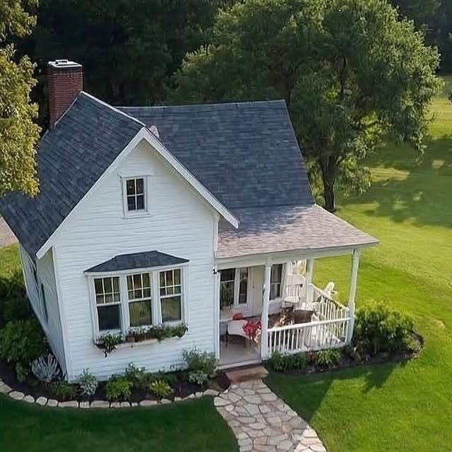 Çelik Konstrüksiyon Yapıların Avantajları: Neden Tercih Edilmeli?